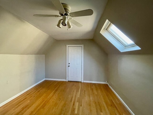 Building Photo - 1322 W Melrose St