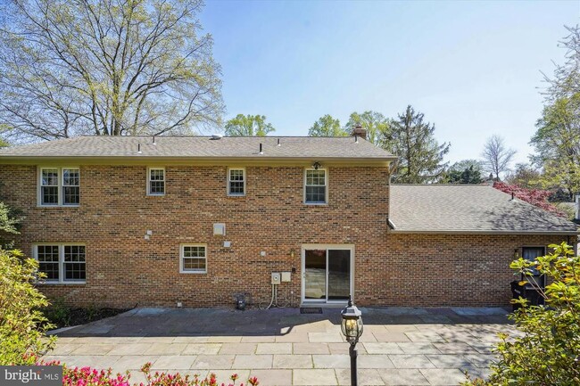 Building Photo - 7722 Desdemona Ct