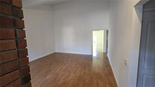 Building Photo - 5056 Balsawood