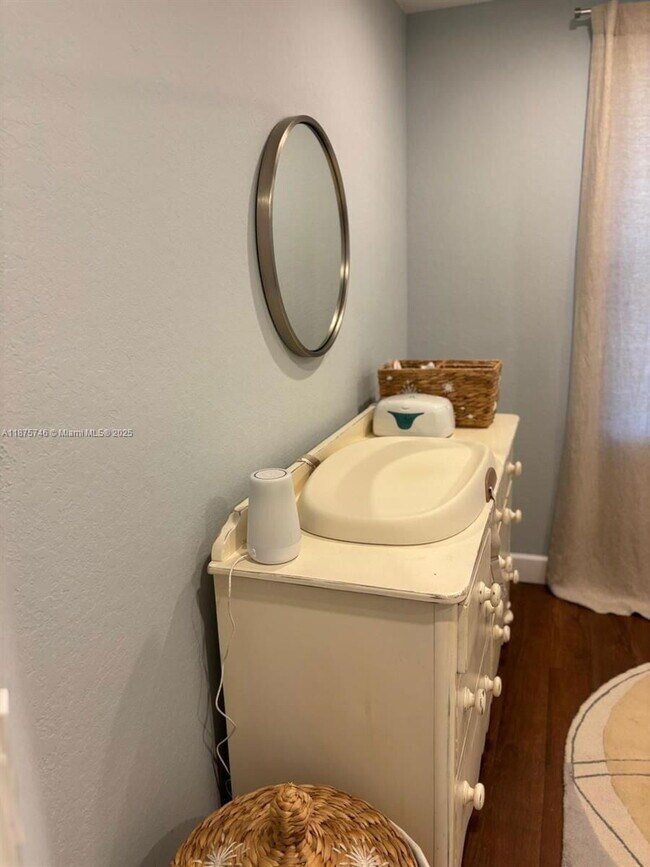 Building Photo - 16207 Sierra Palms Dr