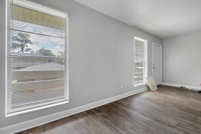 Floorplan - Great apartment near West Tennessee