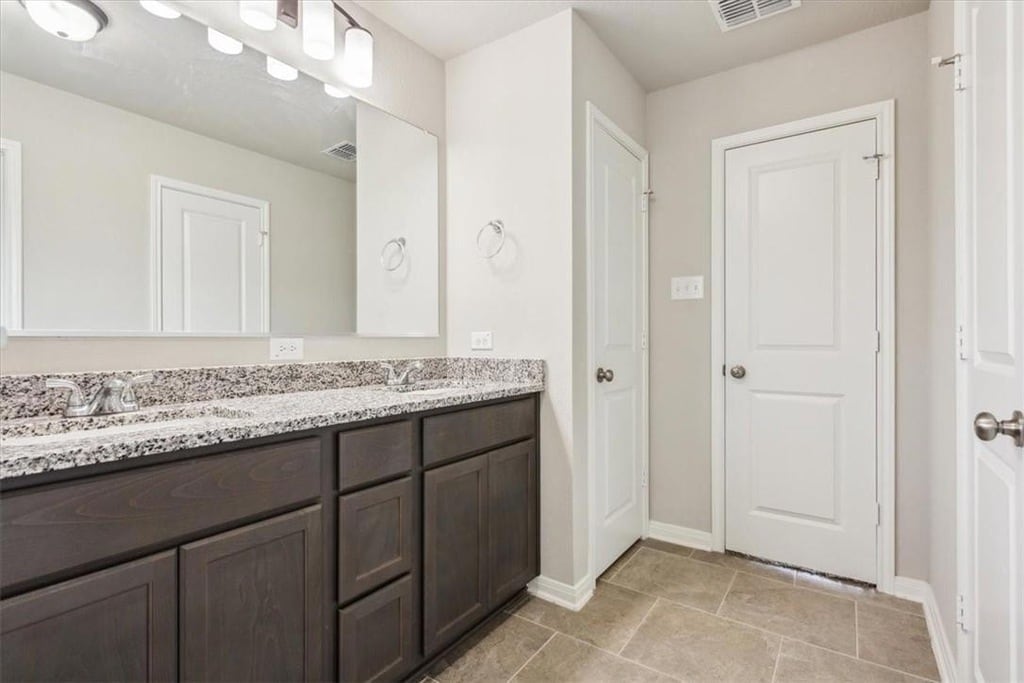 Building Photo - 4412 S Fork Ranch Rd