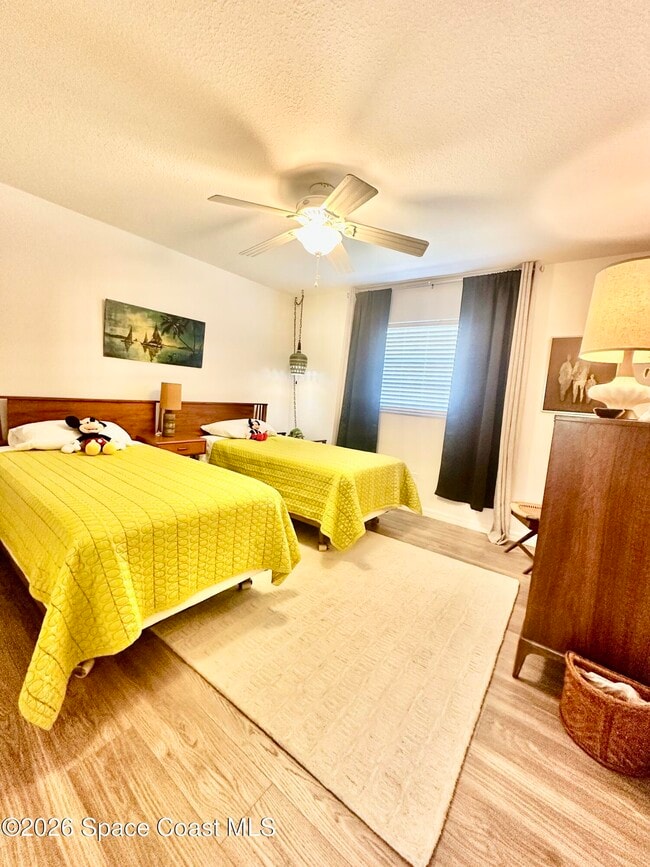 Building Photo - 410 Surf Rd