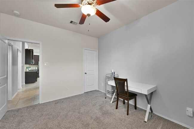 Building Photo - 14030 Wolftrap Ln