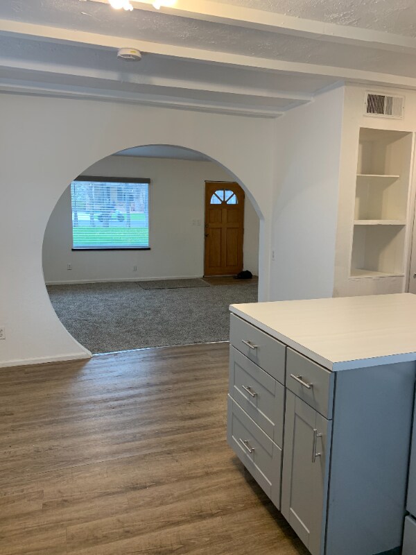 Building Photo - 2070 Teller St