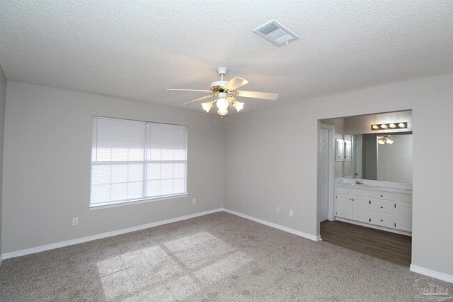 Building Photo - 6854 Cedar Ridge Cir