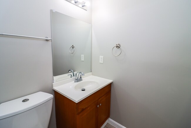 Building Photo - 9240 Bridle Path Ln