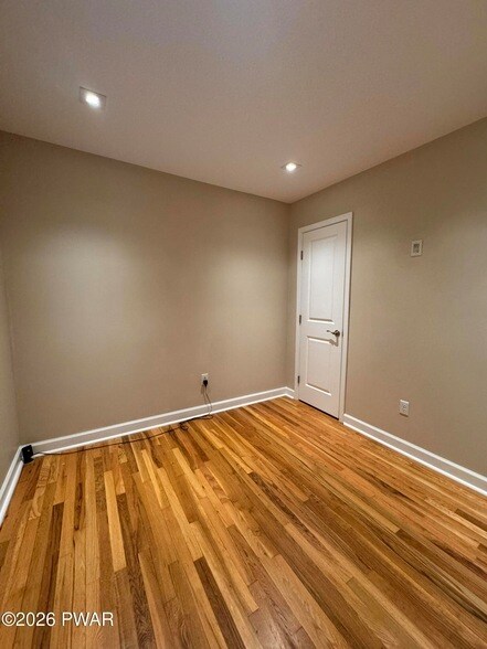 Building Photo - 200 Avenue H