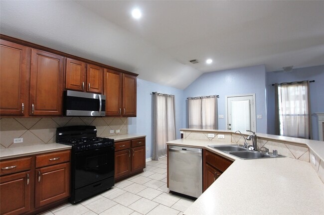 Building Photo - 8719 Preston Field Ln
