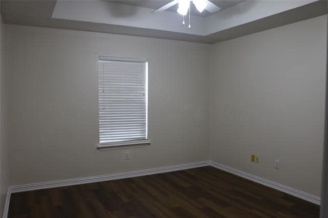 Building Photo - 629 Park Pl Dr