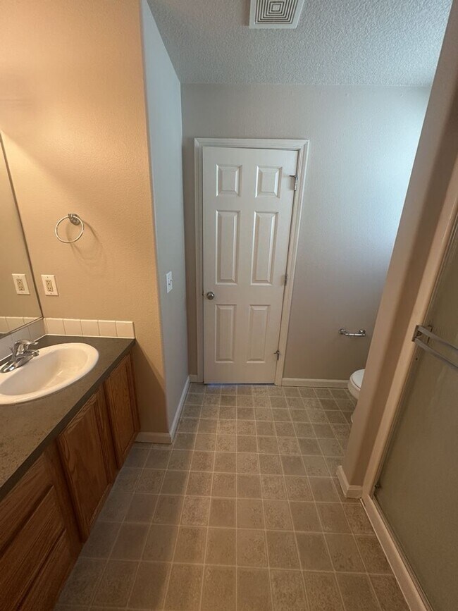Building Photo - Welcome to this stunning two-story home lo...