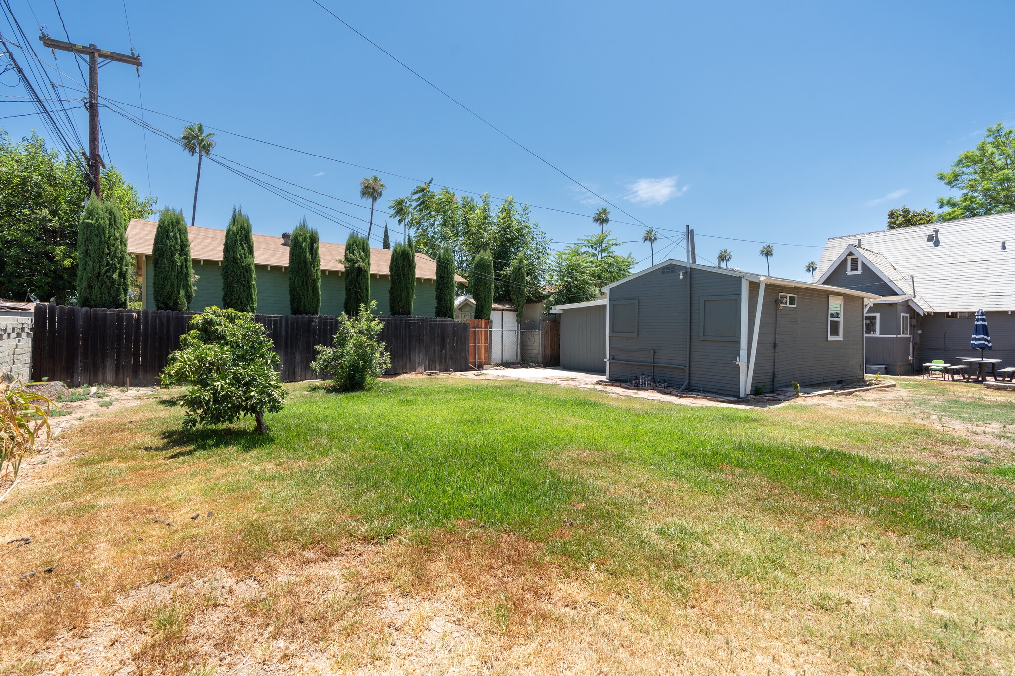 Building Photo - 4159 Larchwood Plz