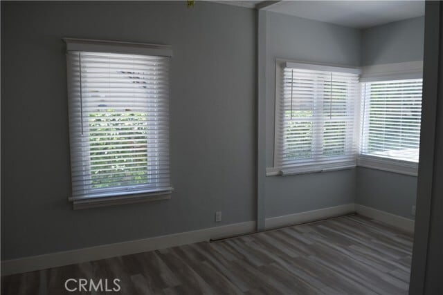 Building Photo - 552 W 22nd St