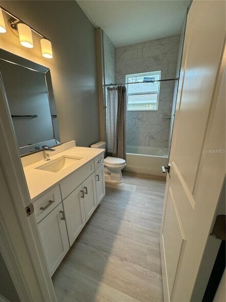 Building Photo - 44 Red Mill Dr