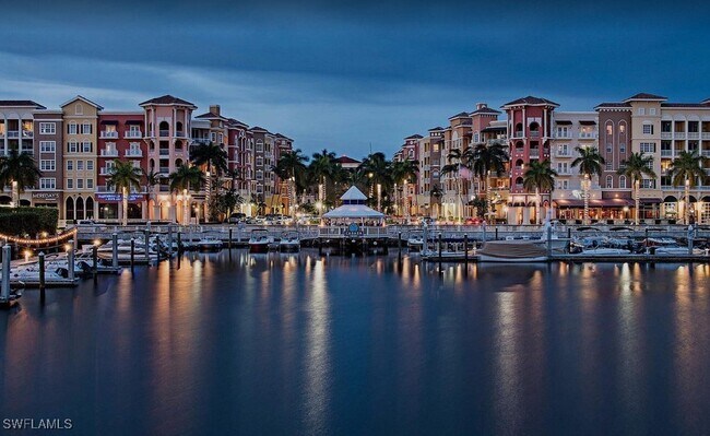 Building Photo - 1300 Gulf Shore Blvd N