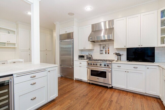 Building Photo - 18 Cuffee Dr