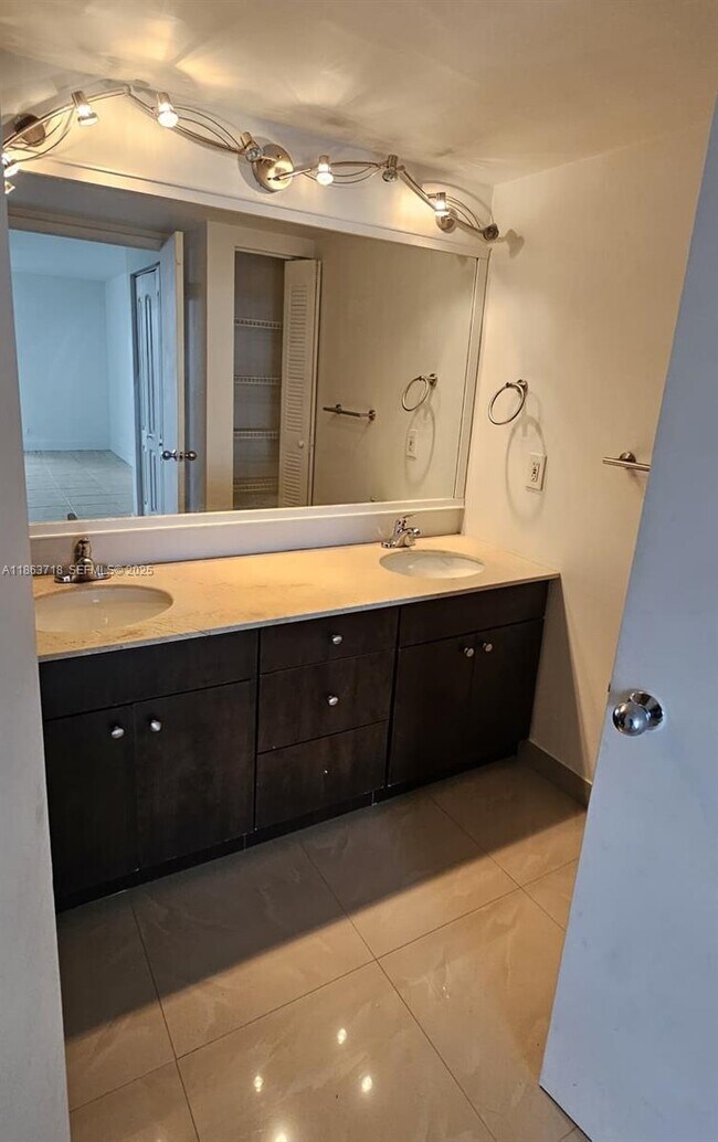 Building Photo - 3300 NE 192 St