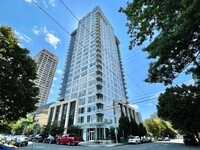 Building Photo - Great Condo For Rent