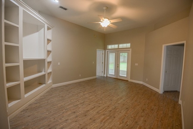 Building Photo - 2878 Frogs Leap Way