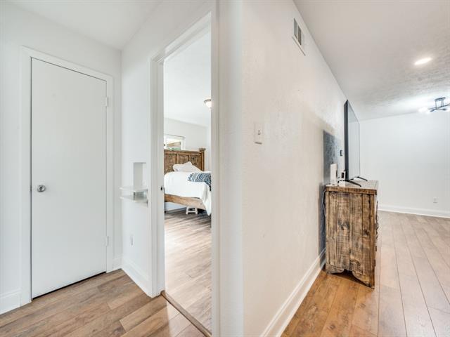 Building Photo - 3136 Colchester Dr