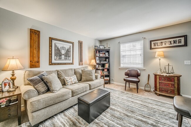 Building Photo - 601 Boyd Mill Ave