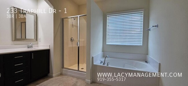 Building Photo - 233 Traphill Dr