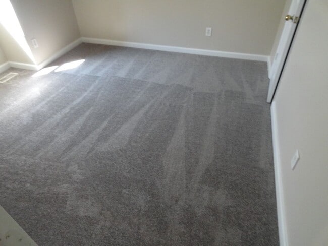 Building Photo - Countrytown Townhomes Hope Mills, NC