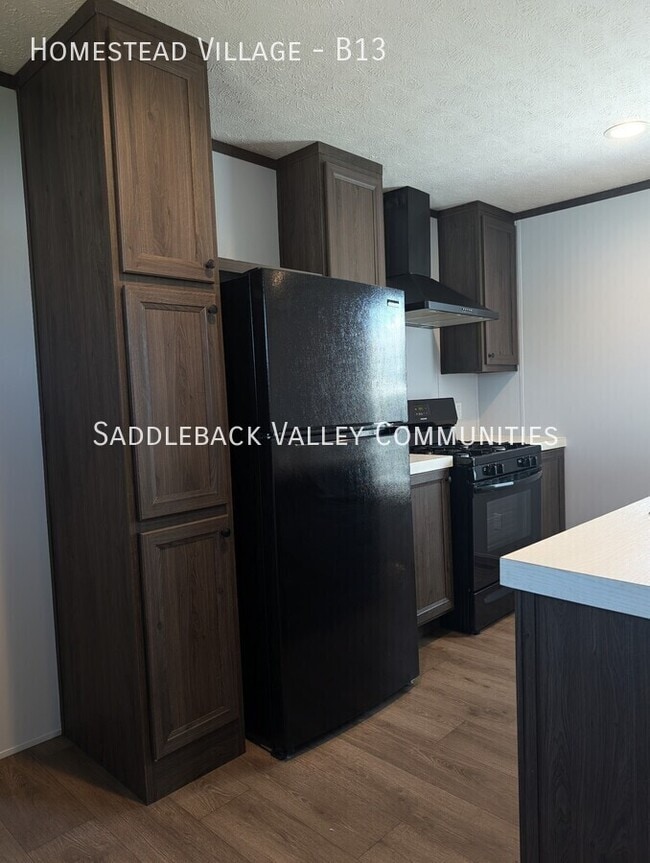 Building Photo - Homestead Village -B13