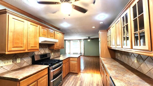 Building Photo - 3 Bed 1.5 Bath in the Coronado Heights 2nd Addn NW OKC