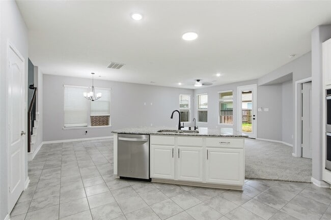 Building Photo - 4823 Lucky Fawn Ln