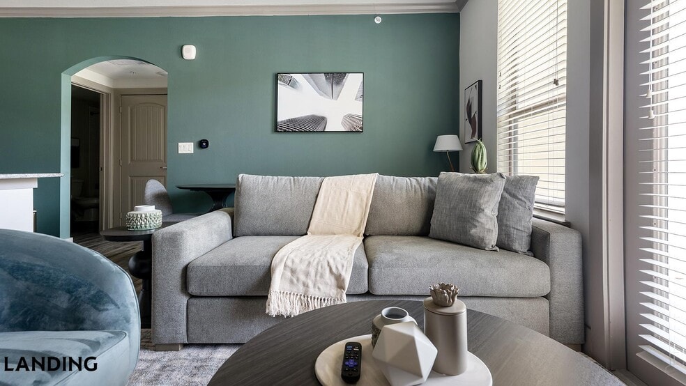 Building Photo - 12500 Shadowglen Trce