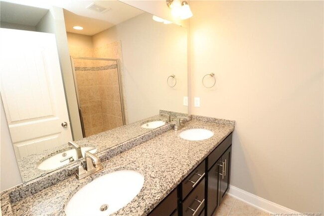 Building Photo - 119 Ballyliffen Ln