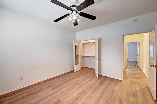 Building Photo - 12959 N Puffin Ln