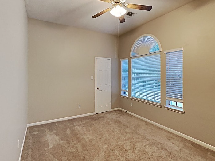 Building Photo - 17127 Valley Palms Dr