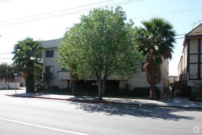 Building Photo - 8655 Willis Ave