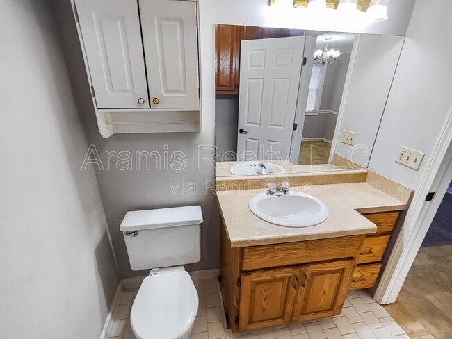 Building Photo - 5050 Top Cat Ct