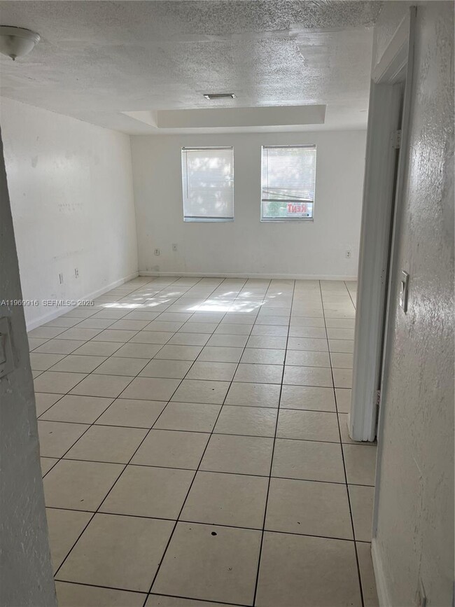 Building Photo - 1679 Sunrise Blvd