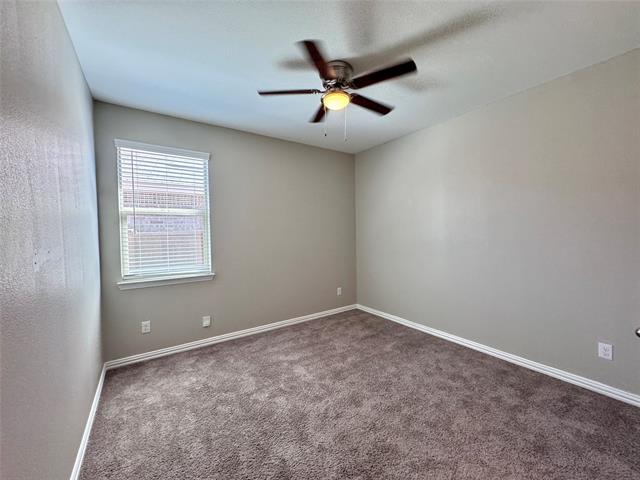 Building Photo - 3401 Riverside Dr