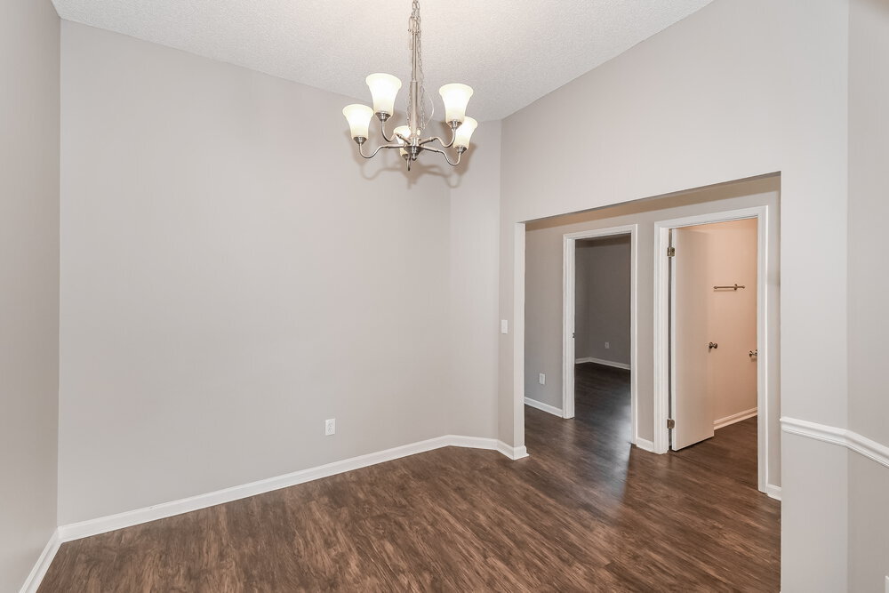 Building Photo - 8134 Cumberland Gap Trail N