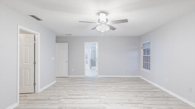 Building Photo - 3446 Pegaso Ave