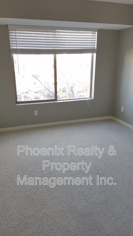 Building Photo - 33 S Boulder Cir