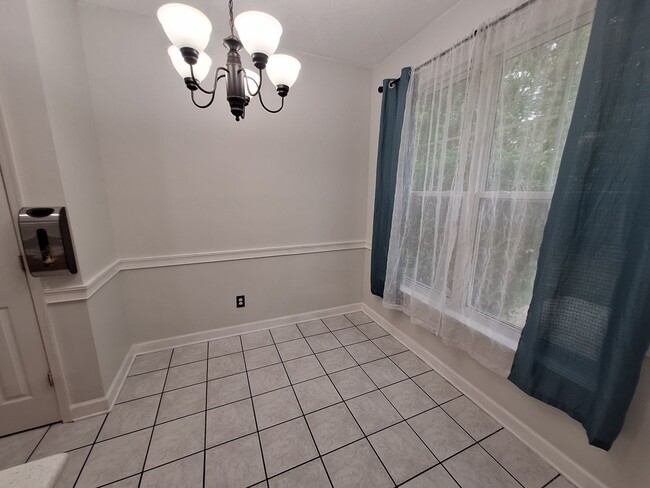 Building Photo - York County