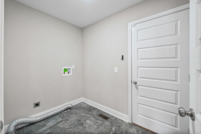 Building Photo - 1309 Shaughnessy Rd