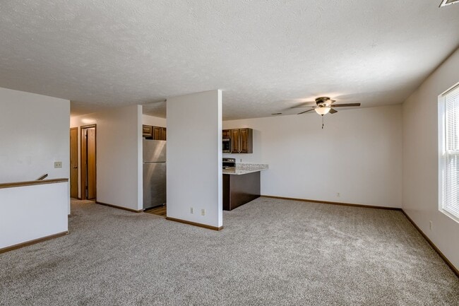 Building Photo - Spacious Duplex Close to Schools, UNL, Haymarket, and I-80 TOTALLY REMODELED