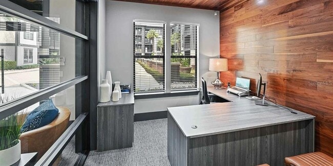 Building Photo - 776 N Orange Ave