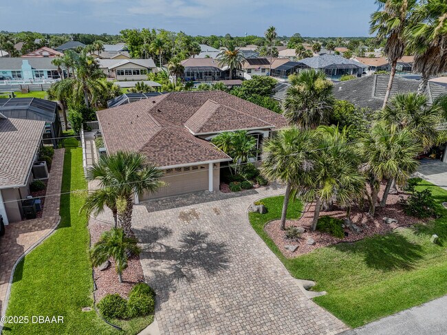 Building Photo - 15 Coolidge Ct