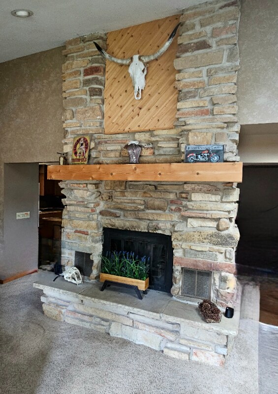Building Photo - 730 Indianwood Ct