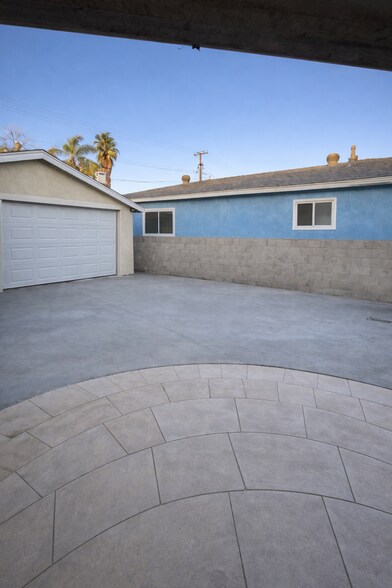 Building Photo - 4119 W 164th St