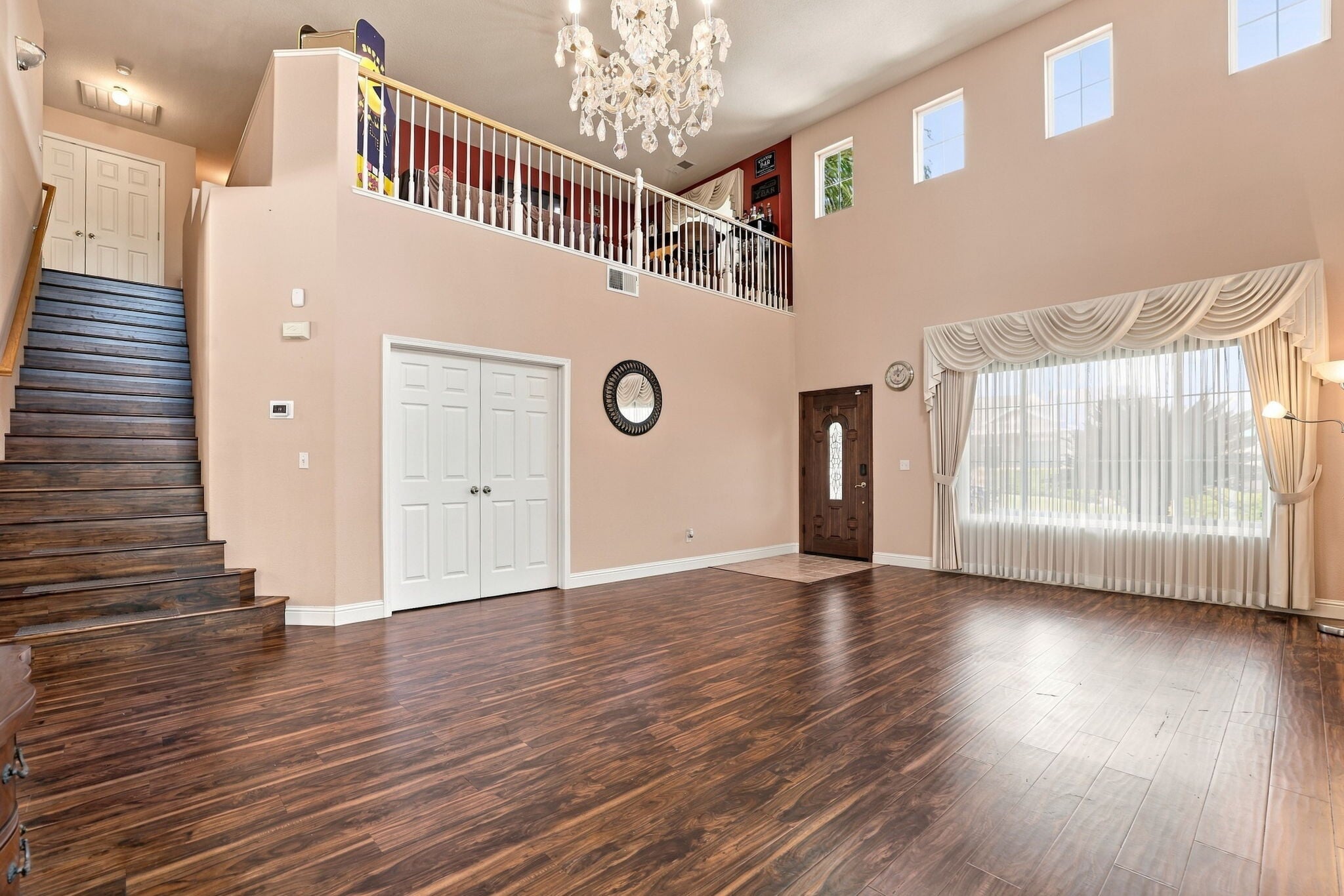 Building Photo - 204 Millbrook Dr