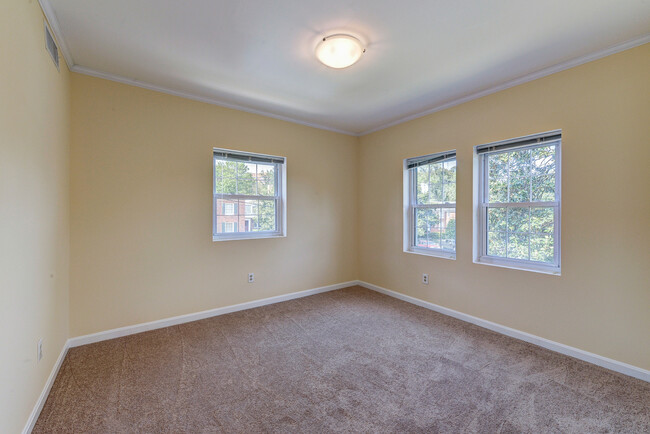 Bedroom 2 - 1829 Wilson Blvd